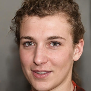 Елена Смирнова